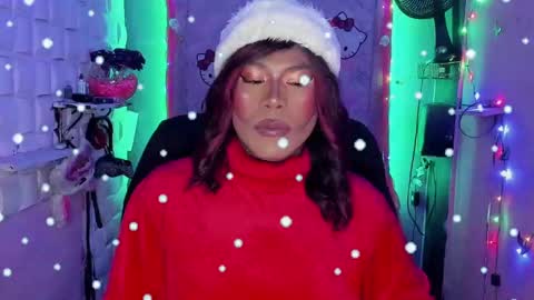 BellaRoxanna online show from December 23, 2024, 6:05 pm