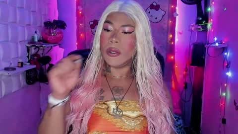 BellaRoxanna online show from January 3, 2025, 6:14 pm