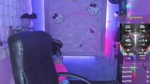 BellaRoxanna online show from February 3, 2025, 9:50 pm