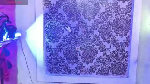 BellaRoxanna online show from November 10, 2025, 7:02 pm