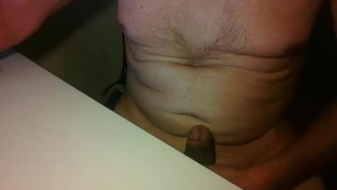 Snapshot of ttdiaz01 chatting on May 10, 2026, 7:41 pm Portuga online show from May 10, 2026, 7:41 pm