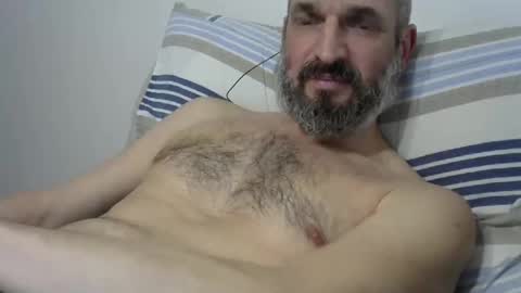 Snapshot of tu_bomberono chatting on February 15, 2025, 8:43 pm tu_bomberono online show from February 15, 2025, 8:43 pm