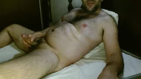 tuga man online show from April 1, 2026, 10:40 pm