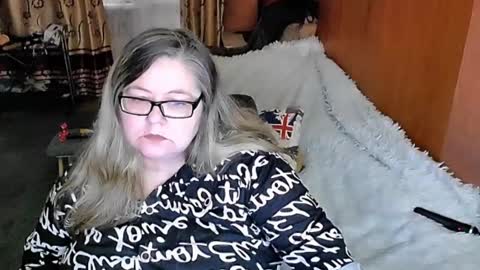 Lana online show from January 24, 2025, 2:39 am