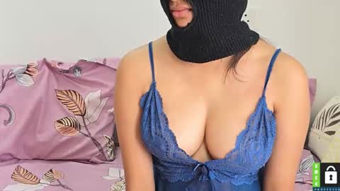 A  M On vacation till 28th online show from September 12, 2025, 1:49 am