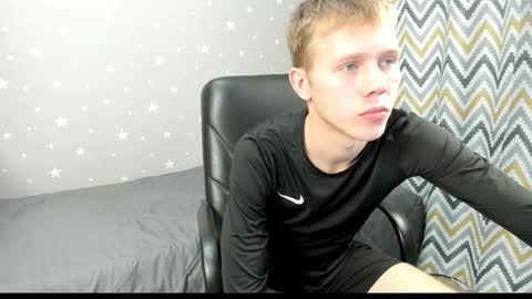 Angus online show from October 16, 2025, 7:15 pm