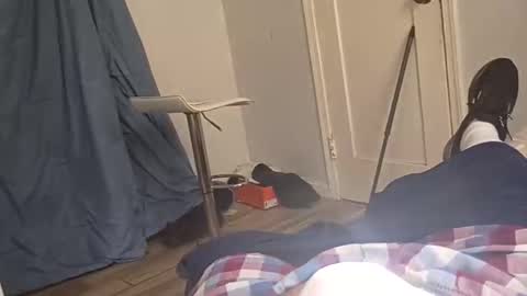 twest84 online show from November 2, 2025, 10:45 pm