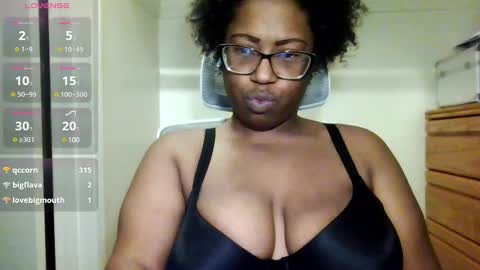 Snapshot of twiceasbadd_ chatting on December 31, 2024, 6:48 am onlyfanstwiceasbadd online show from December 31, 2024, 6:48 am