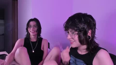 Snapshot of twilightmuses chatting on November 7, 2025, 9:37 pm Eve Lili online show from November 7, 2025, 9:37 pm