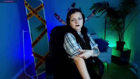 Melanie online show from October 29, 2025, 9:27 pm