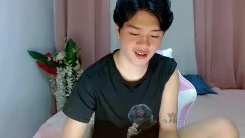 Snapshot of twink_blaze chatting on May 10, 2026, 5:45 am BLAZE online show from May 10, 2026, 5:45 am
