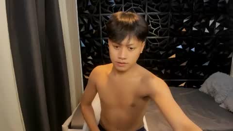 Snapshot of twink_mistingtrevor chatting on July 7, 2026, 1:26 pm twink_mistingtrevor online show from July 7, 2026, 1:26 pm