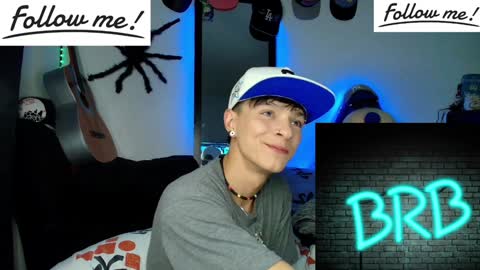 Snapshot of twink_sebas_ chatting on December 24, 2024, 10:33 am Bad boy sebastian online show from December 24, 2024, 10:33 am