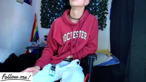 Snapshot of twink_sebas_ chatting on January 11, 2025, 2:25 pm Bad boy sebastian online show from January 11, 2025, 2:25 pm
