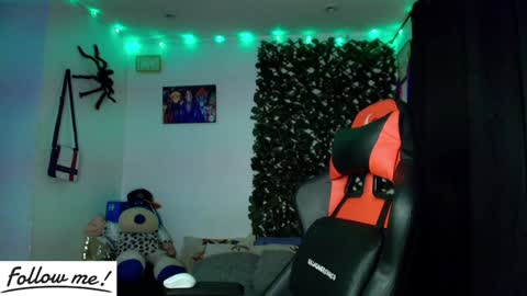 Snapshot of twink_sebas_ chatting on January 30, 2025, 4:27 am Bad boy sebastian online show from January 30, 2025, 4:27 am