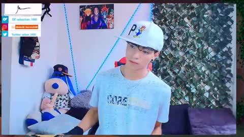 Snapshot of twink_sebas_ chatting on February 28, 2025, 3:37 pm Bad boy sebastian online show from February 28, 2025, 3:37 pm