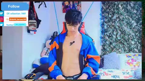 Snapshot of twink_sebas_ chatting on March 5, 2025, 8:32 pm Bad boy sebastian online show from March 5, 2025, 8:32 pm