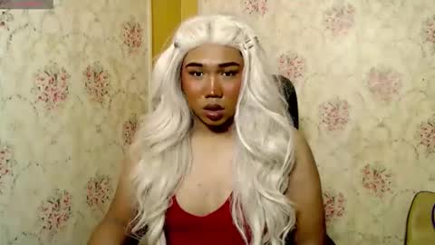 Cheska Schock online show from November 12, 2025, 1:28 am