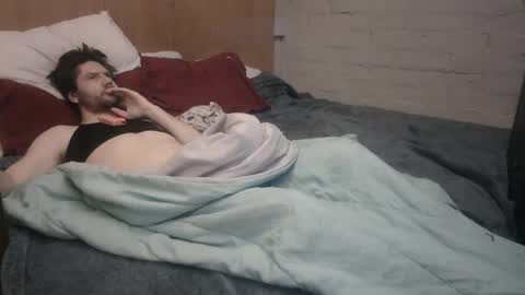 Snapshot of twinkie7 chatting on October 19, 2025, 4:13 am Twinkie 333 online show from October 19, 2025, 4:13 am