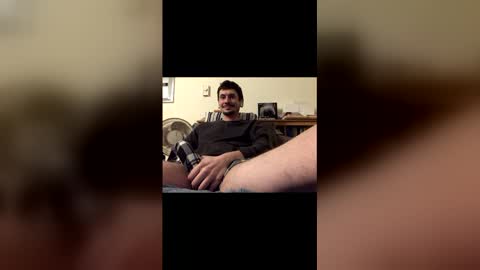 TwinkyMcgee online show from December 5, 2025, 7:28 am