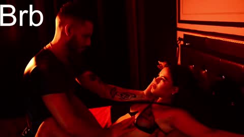 Clio  Tadeo online show from January 1, 2025, 10:13 pm