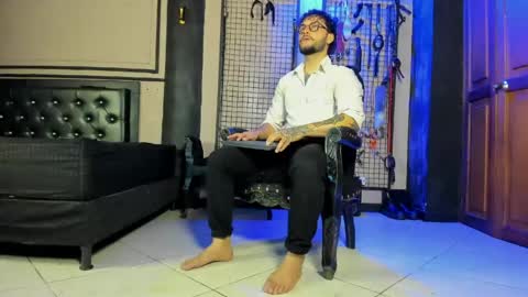 Snapshot of twisted_fantasy_ chatting on April 27, 2026, 1:03 am Clio Tadeo online show from April 27, 2026, 1:03 am