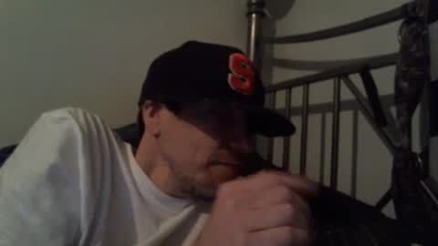 Snapshot of twistedvanilla chatting on December 19, 2024, 4:56 am twistedvanilla online show from December 19, 2024, 4:56 am