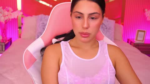 twix_ten online show from May 16, 2026, 6:21 am