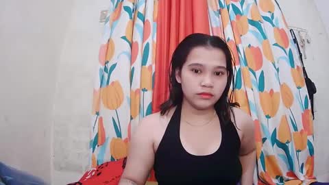 Snapshot of twowetcuties chatting on February 23, 2025, 11:25 pm Lyn and lea online show from February 23, 2025, 11:25 pm