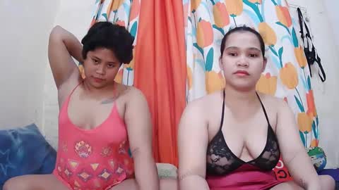 Snapshot of twowetcuties chatting on March 8, 2025, 5:59 am Lyn and lea online show from March 8, 2025, 5:59 am