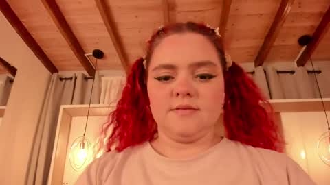 Twiggy online show from December 20, 2024, 11:58 pm