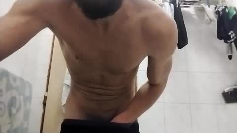 Snapshot of tyborr chatting on November 9, 2025, 11:14 pm tyborr online show from November 9, 2025, 11:14 pm