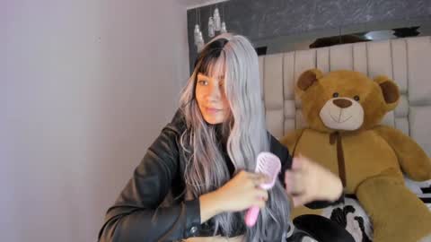 Snapshot of tyla_demon chatting on January 12, 2025, 3:28 am TYLA online show from January 12, 2025, 3:28 am