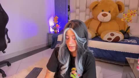 Snapshot of tyla_demon chatting on February 27, 2025, 3:25 am TYLA online show from February 27, 2025, 3:25 am