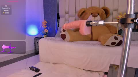 Snapshot of tyla_demon chatting on March 3, 2025, 9:22 am TYLA online show from March 3, 2025, 9:22 am