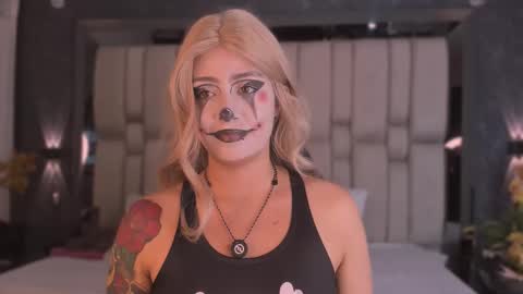 Snapshot of tyla_demon chatting on October 22, 2025, 3:40 am TYLA online show from October 22, 2025, 3:40 am