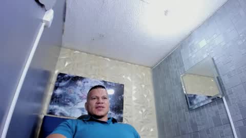 Snapshot of tyleer_scot chatting on May 28, 2026, 8:28 pm Tyleer Scot online show from May 28, 2026, 8:28 pm