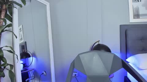 Tyler Fox online show from October 29, 2025, 9:05 pm