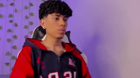 Snapshot of tyler_garcia_ chatting on February 24, 2025, 5:00 am Tyler Garcia online show from February 24, 2025, 5:00 am