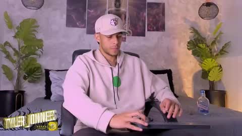 Tyler online show from December 20, 2024, 5:14 am