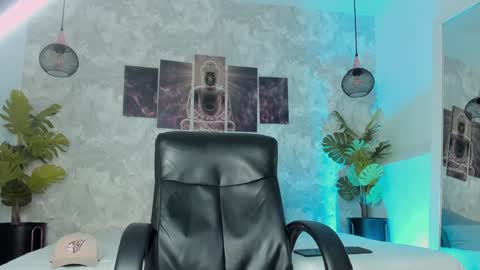 Tyler online show from February 6, 2025, 2:37 pm