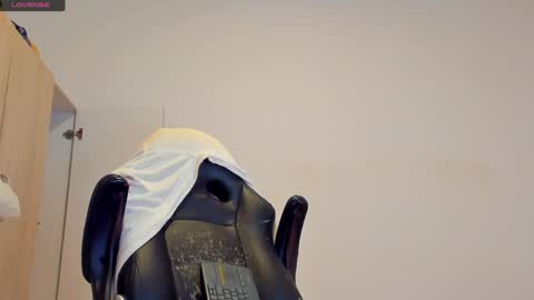     online show from January 7, 2025, 9:03 pm