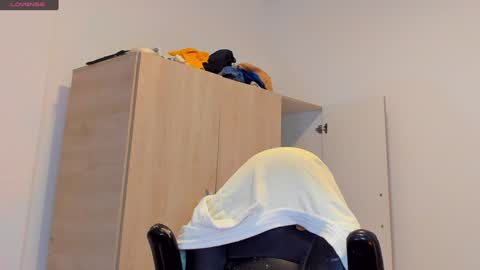     online show from January 8, 2025, 2:46 pm