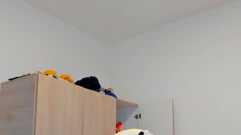     online show from January 14, 2025, 8:31 am