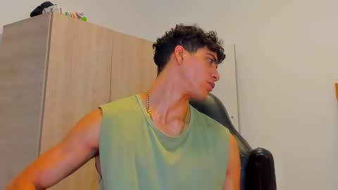     online show from February 13, 2025, 9:17 pm