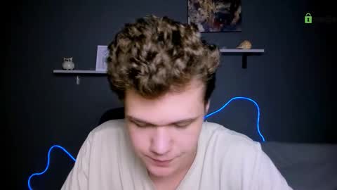 tyler_sparks_ online show from September 25, 2025, 12:53 pm