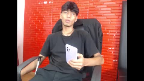 Snapshot of tyler_wolf_1 chatting on October 8, 2025, 11:52 am tyler_wolf_1 online show from October 8, 2025, 11:52 am