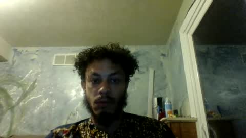 Snapshot of tylerburns318 chatting on June 19, 2026, 5:01 am tylerburns318 online show from June 19, 2026, 5:01 am