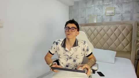 Snapshot of tylercross_ chatting on March 21, 2026, 8:45 pm Tyler online show from March 21, 2026, 8:45 pm