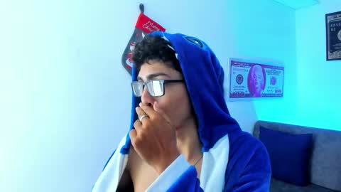   online show from December 21, 2024, 7:13 am